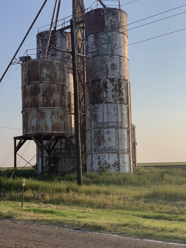 Abandoned farm silo in the Panhandle area of Texas