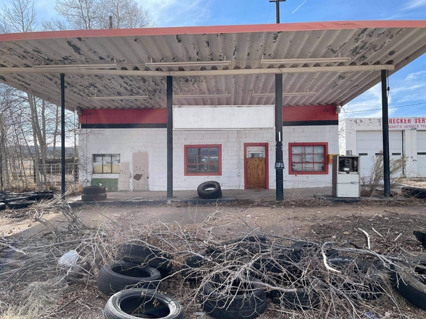 Abandoned gas station in the middle of nowhere