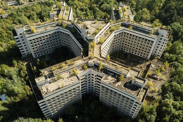Abandoned hospital Khovrinskaya in Moscow