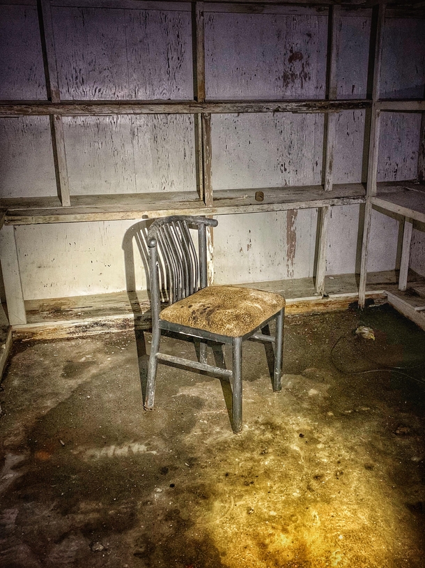Abandoned hotel in Kentucky Supply closet with only a single chair