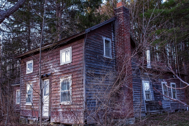 Abandoned house I came across in upstate NY  
