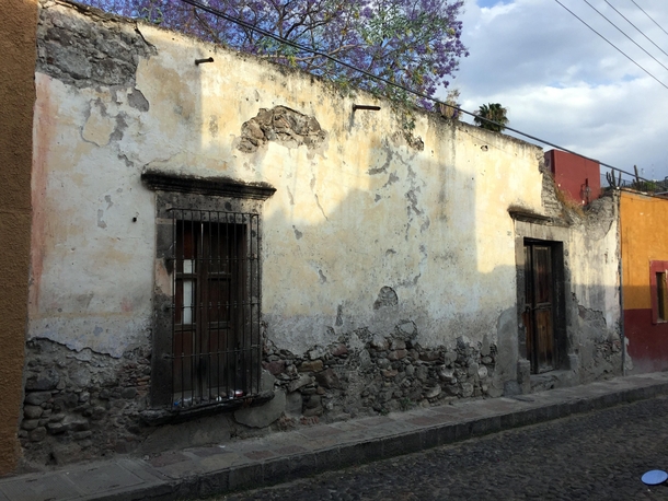 Abandoned house San Miguel de Allende