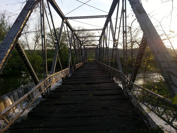Abandoned iron truss bridge - Trimble County Kentucky 