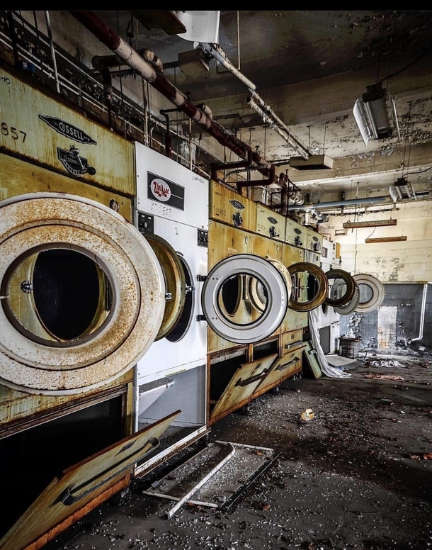 Abandoned Laundromat