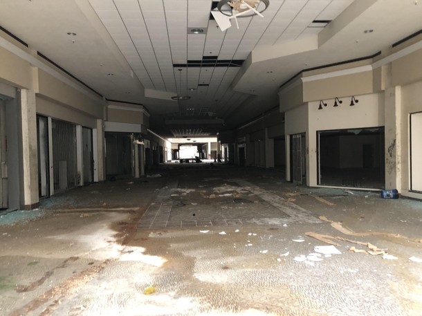 Abandoned Mall in Wilson NC