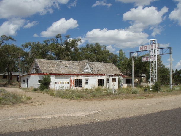 Abandoned motelcafe between San Jon NM and Glenrio TX