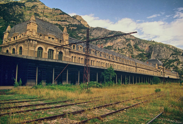Abandoned Nazi Train Station Turned Underground Black Matter Research Laboratory Canfranc Spain 
