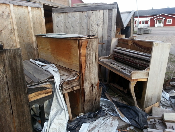 Abandoned pianos in broken crates - Gvle Sweden 