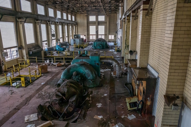 Abandoned power plant in NY undergoing demolition 