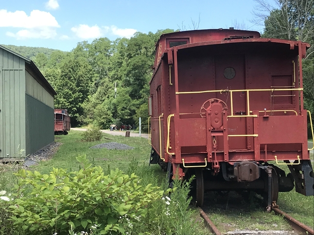 abandoned railroad tracks in Phoenicia New York