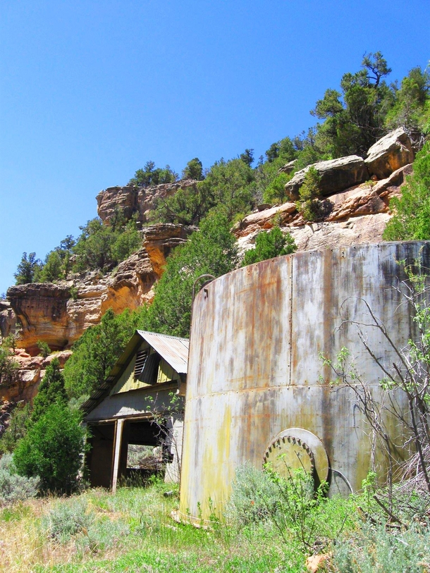 Abandoned ranger station in The Kaibab National Forest 