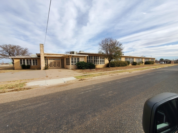 Abandoned school in Lubbock TX Most recently occupied by New Gemeration Community Church