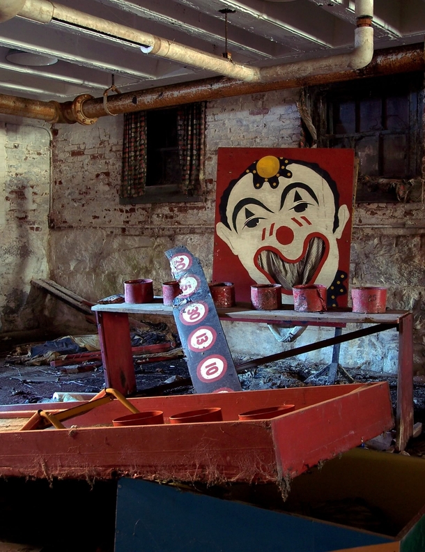 Abandoned State Hospital Carnival Games 