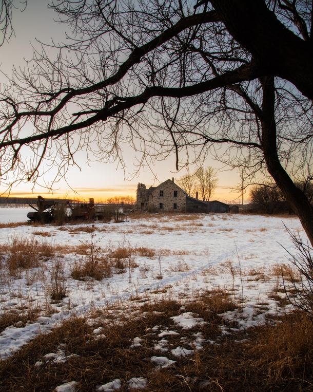 Abandoned Stone house from the s found in the middle of the prairies OC