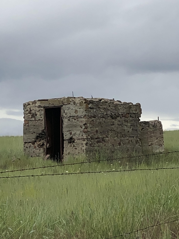 Abandoned stone structure in central Oregon