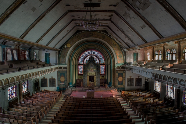 Abandoned Synagogue in Chicago Illinois - Photo by Mike McCawley 