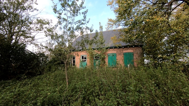 Abandoned th century farm in the southwest of the Netherlands 