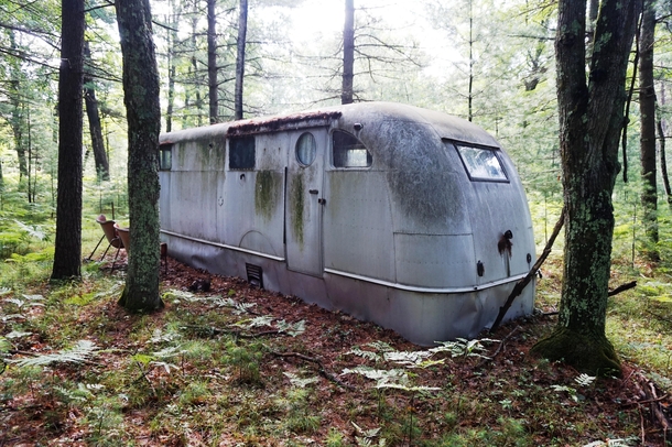 Abandoned trailer I found in the woods of Northern Michigan 