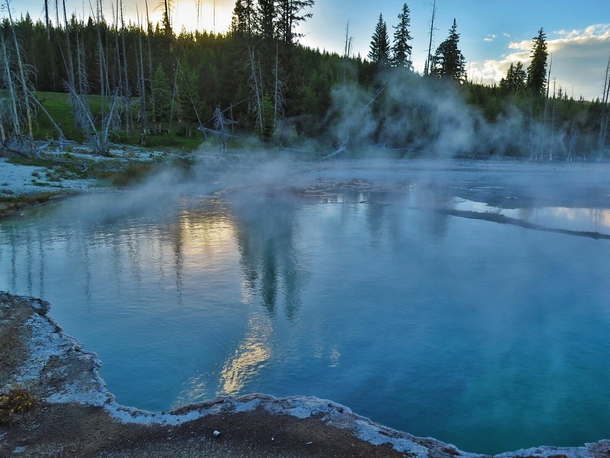 Abyss pool in Yellowstone NP 