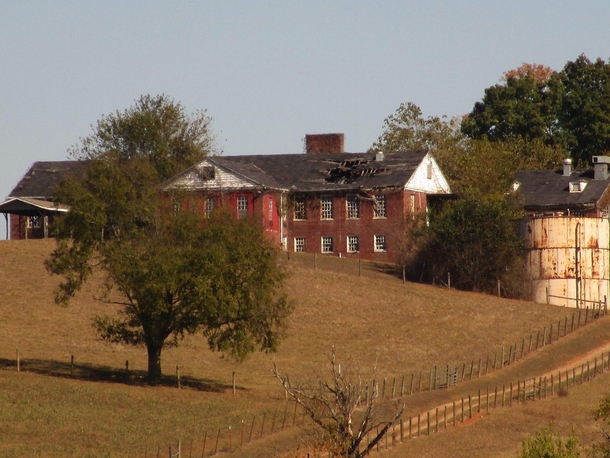 According to my research this building was a dorm that housed patients from Lakeshore Asylum Patients who were deemed nonviolent were often sent to work at a farm along the banks of the Tennessee River Knoxville TN