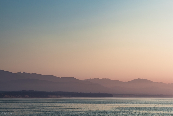 After an almost F day on the Olympic Peninsula a thick haze blanketed the coastal mountains at sunset OC 