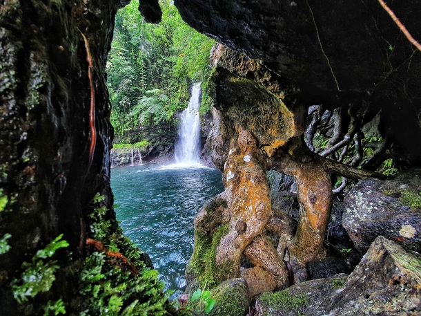 Afu Auu waterfall Samoa 
