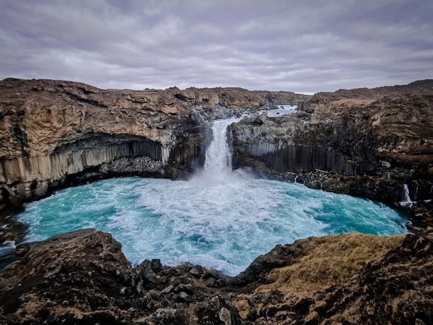 Aldeyjarfoss in Iceland with crystal blue water 