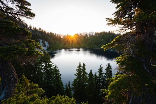 Alpine Lakes Wilderness Solo Sunrise 