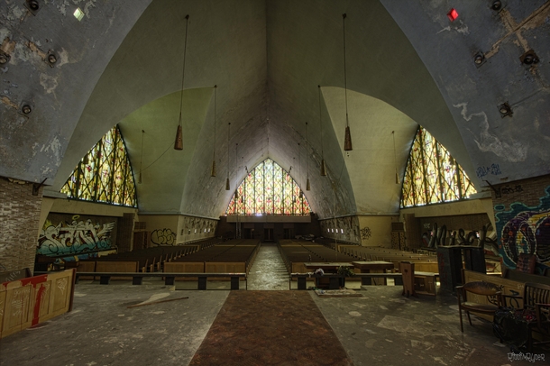 Amazing Abandoned Church in Montreal Quebec 