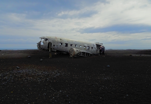 American plane crashed in Iceland during the Cold War Emergency landing because the pilot switched to the wrong fuel tank and thought he was out of fuel
