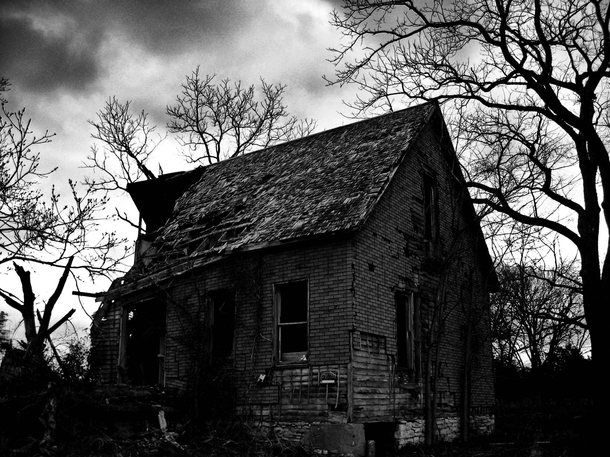 An abandoned home in Clark County Indiana a few more photos available in comments 