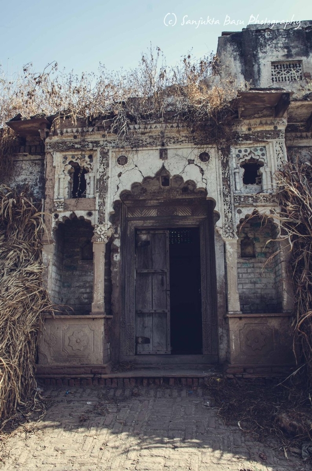 An abandoned house in India