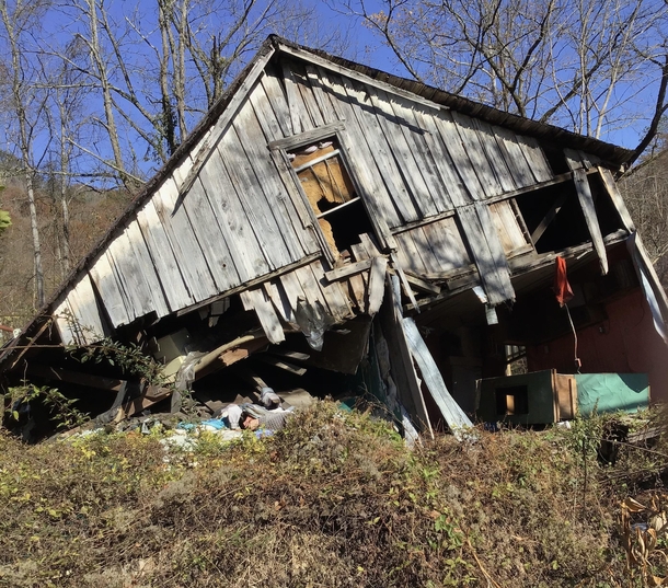 An Abandoned School House in Kentucky