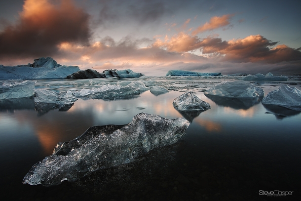An icy dream - Setting the scene of a Jkulsrln glacier lagoon at sunset in southeastern Iceland  Photo by Steve Clasper