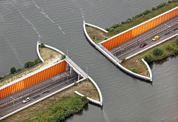 An overpass for a lake - the navigable Veluwemeer aquaduct in the Netherlands  xpost rpics