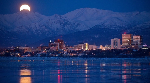 Anchorage Alaska - Frozen city by night credit Marc Lester 