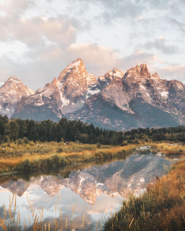 And its official - spring is here Grand Teton National Park WY   Instagram kylefredrickson