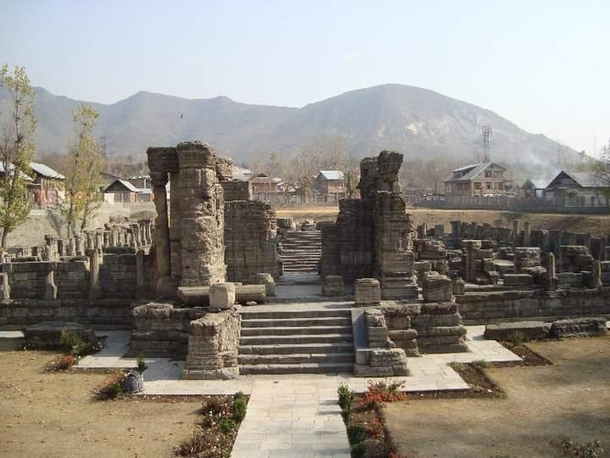 Another abandoned Hindu temple Srinigar Jammu and Kashmir India