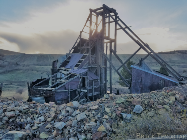 Another Derelict Mining Structure in the Rockies