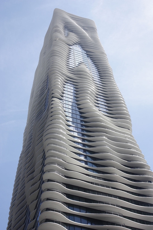 Aqua Tower in Chicago Illinois  Studio Gang 