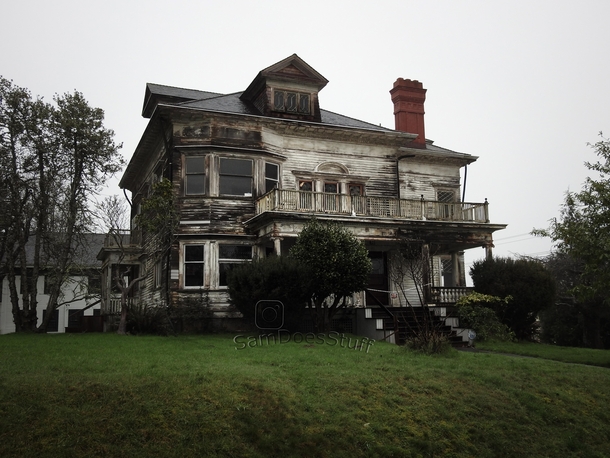 Astoria Oregon Abandoned House 