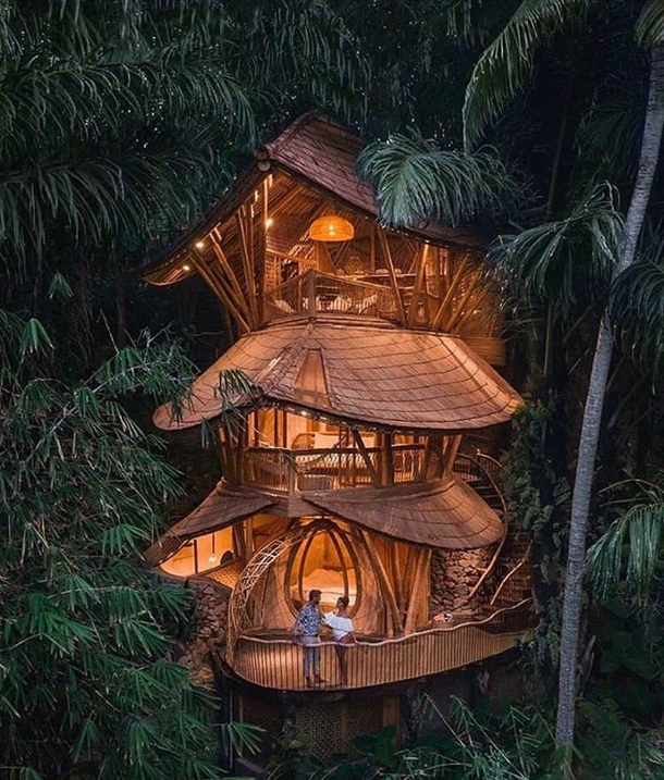 Aura House Bali 