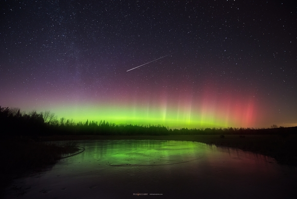 Auspicious - Northern Lights Reflections in Maine USA 