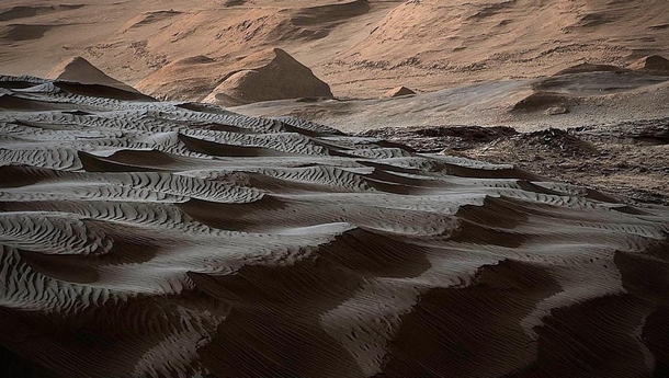 Bagnold dunes of Mars captured by the Curiosity rover