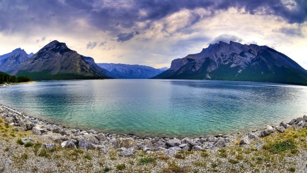 Banff Lake Alberta Canada x-post from rpics 