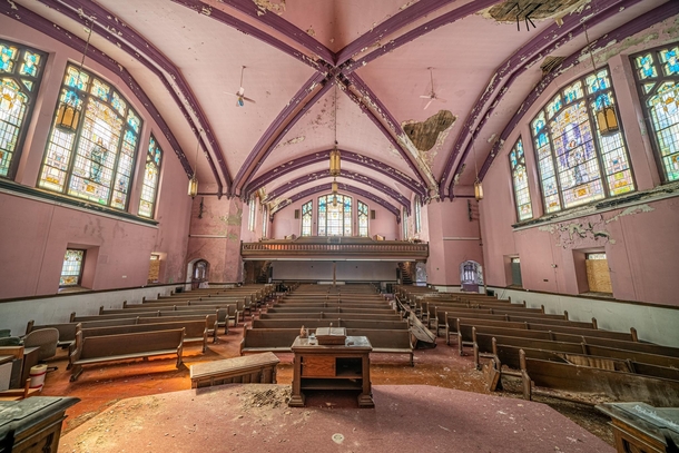 Beautiful abandoned church left to fall apart and become history 