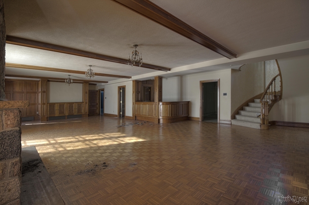 Beautiful Ballroom Inside an Abandoned Mansion in Ontario Untouched by Vandals 