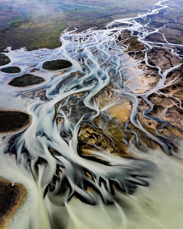 Birds eye view of a river in Iceland creating a surreal looking landscape  - more of my abstract landscapes at IG glacionaut