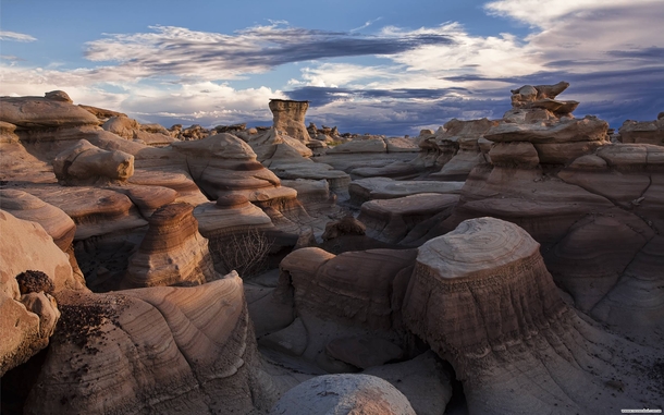 Bisti Badlands in San Juan County New Mexico  unknown author