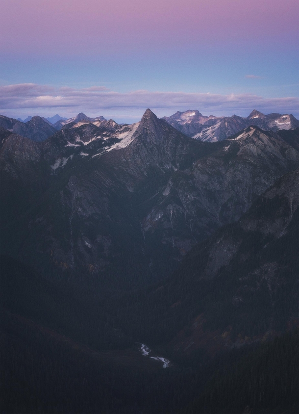 Blue hour in the North Cascades 